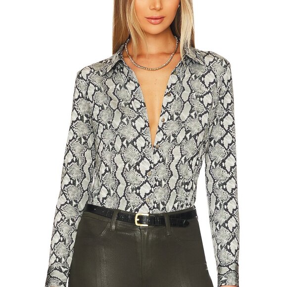 L'AGENCE Tops - Like New!  L'AGENCE "Harmony" Button-Up Snake Print Blouse Size Large